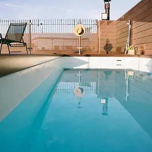 https://casa-gardenia-barcelona.catalonia-hotels.com